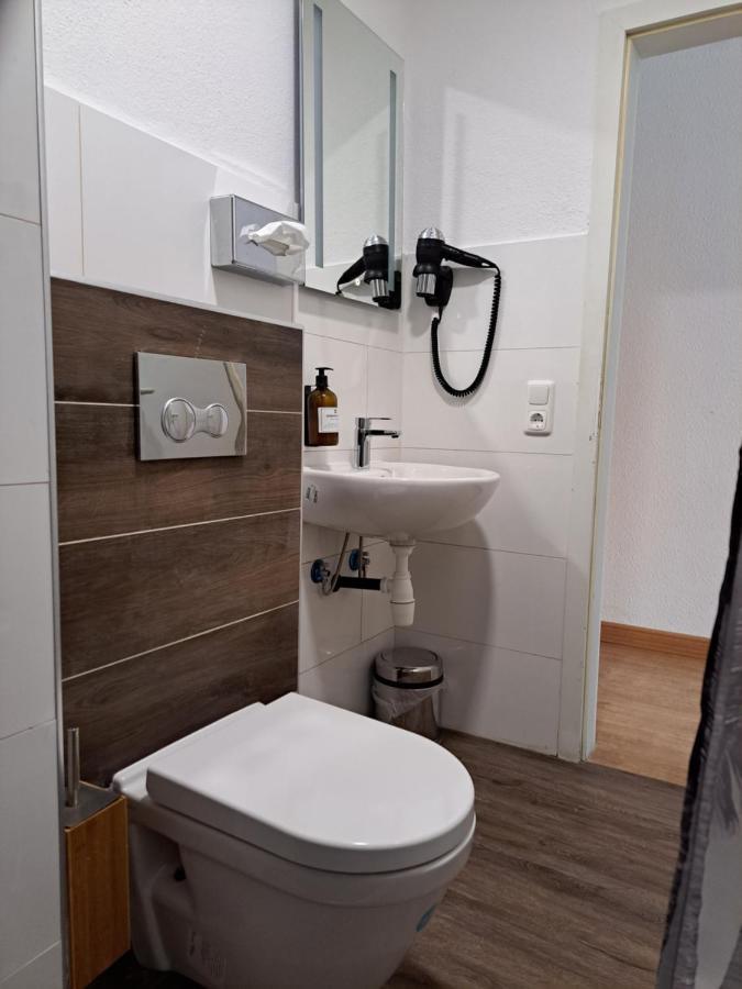Arthotel Ambassador Wiesbaden - Free Parking Bagian luar foto