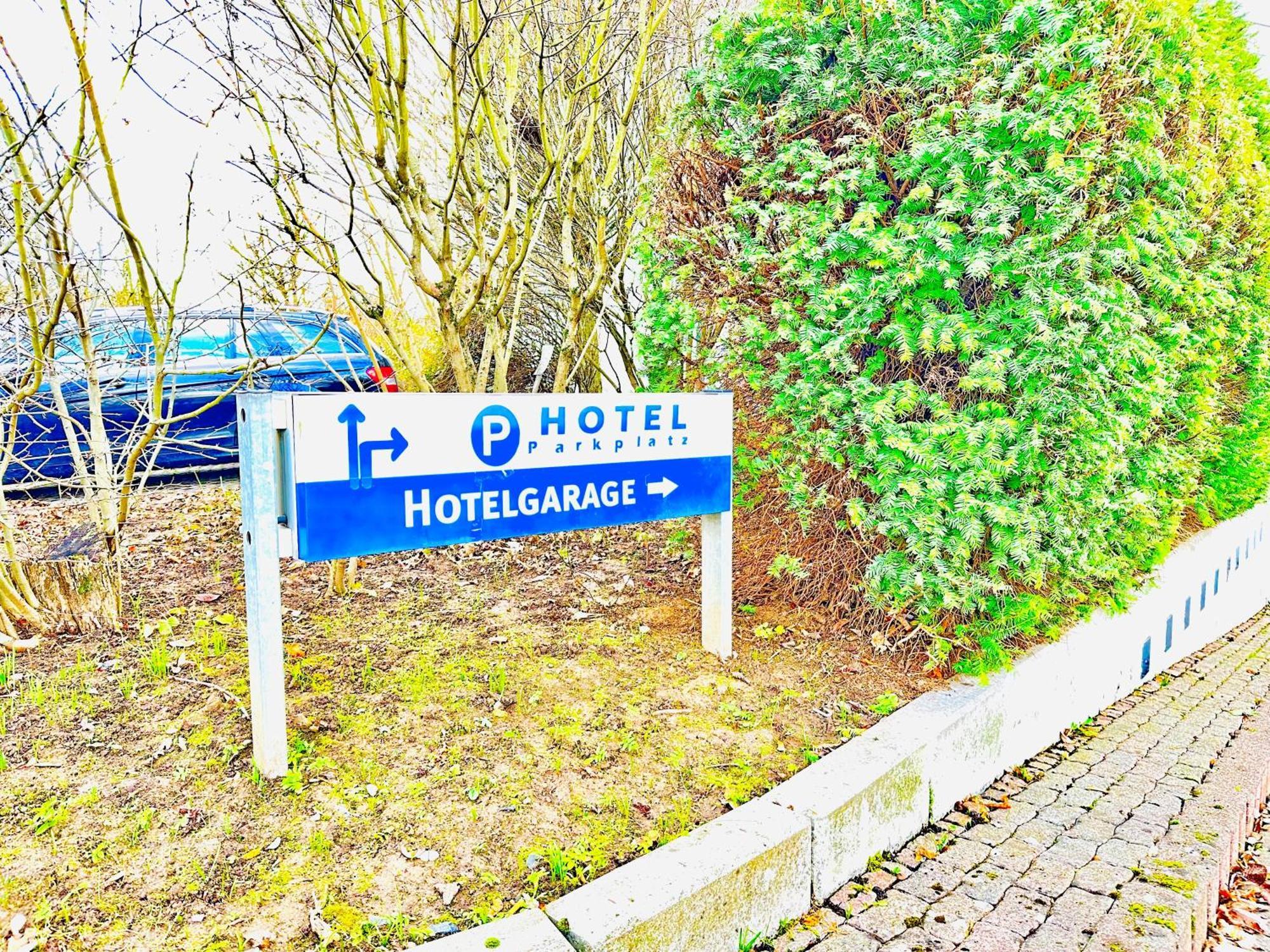 Arthotel Ambassador Wiesbaden - Free Parking Bagian luar foto