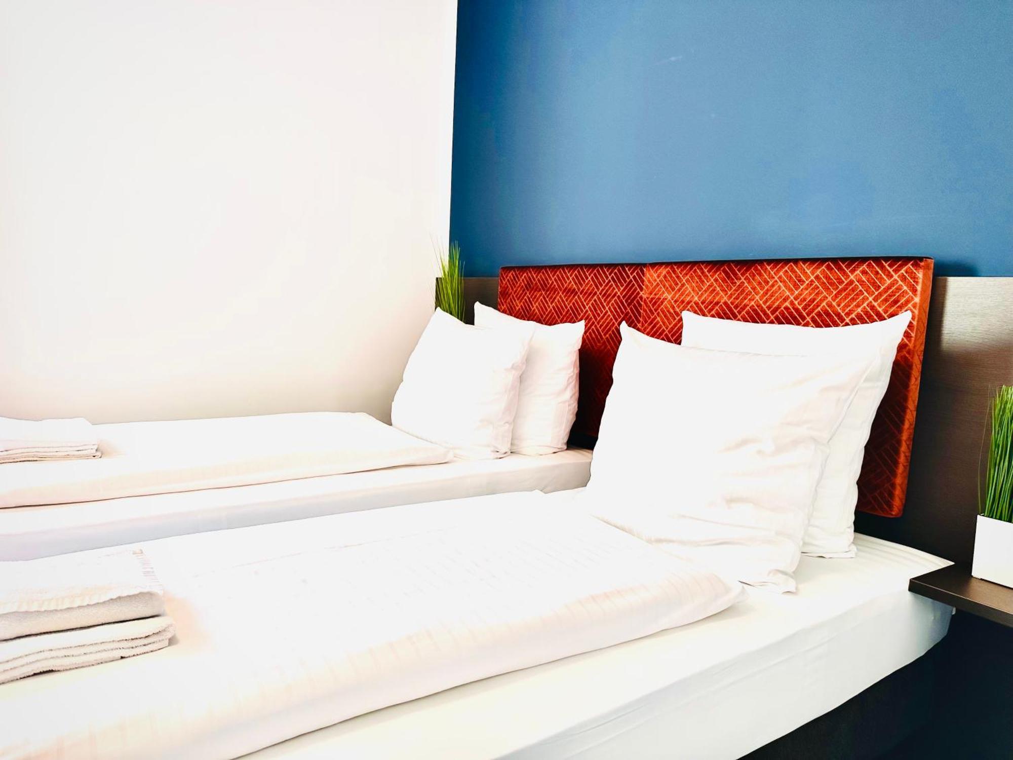 Arthotel Ambassador Wiesbaden - Free Parking Bagian luar foto