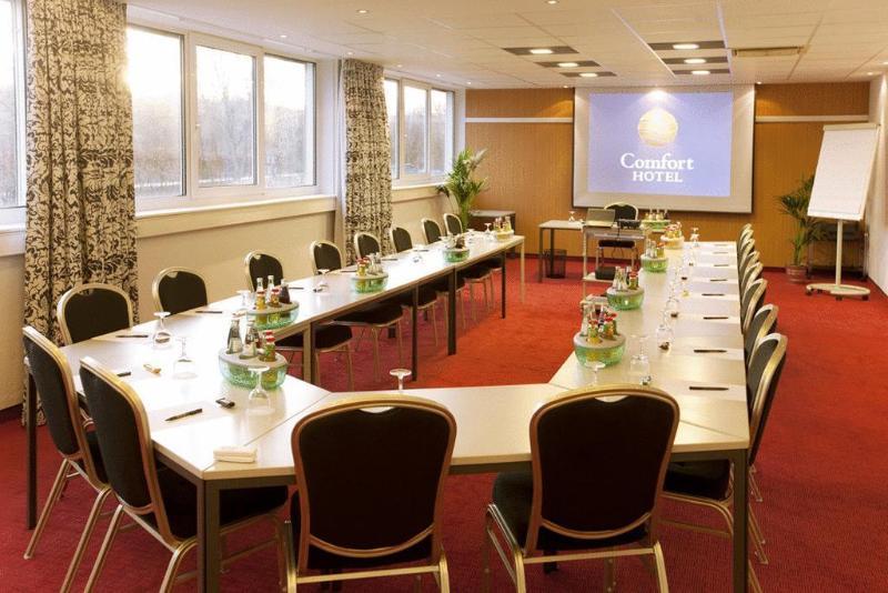 Arthotel Ambassador Wiesbaden - Free Parking Bagian luar foto
