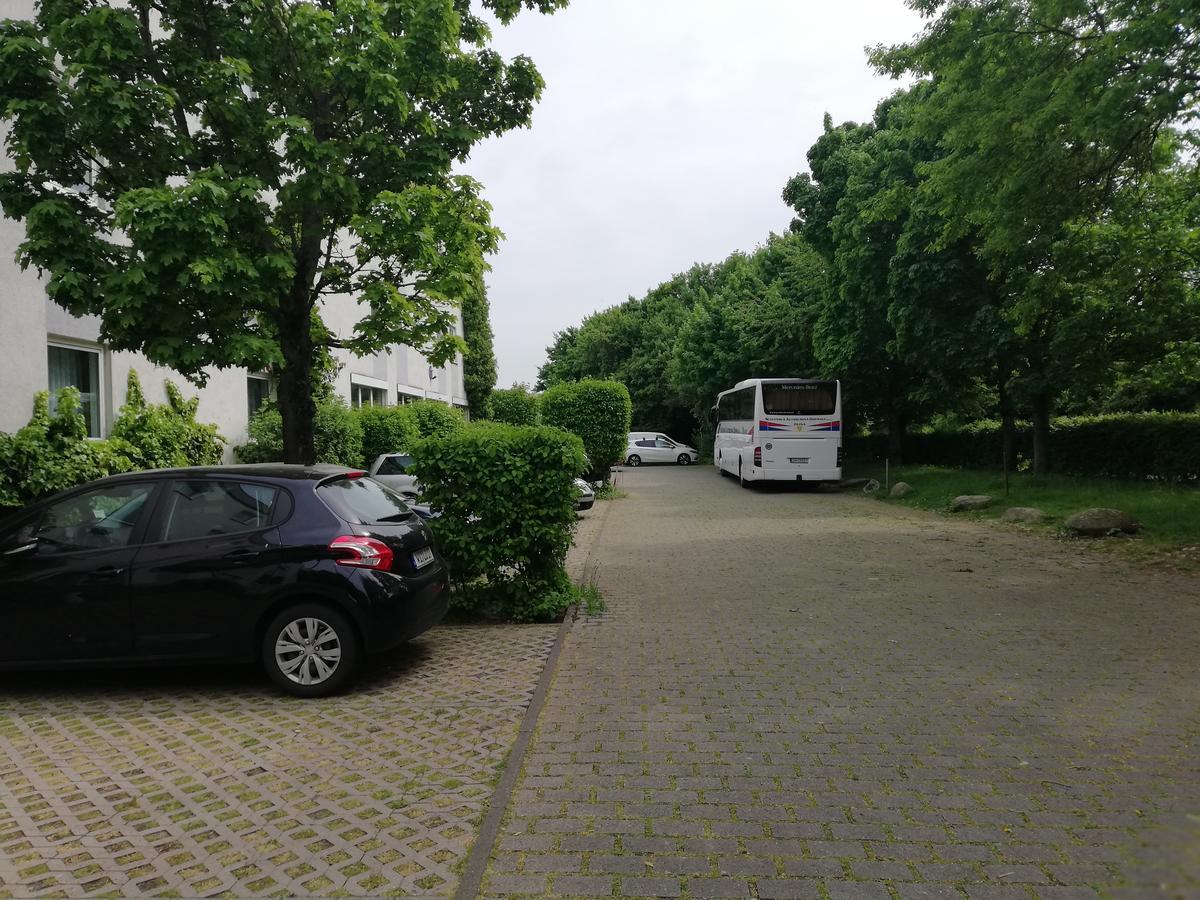 Arthotel Ambassador Wiesbaden - Free Parking Bagian luar foto